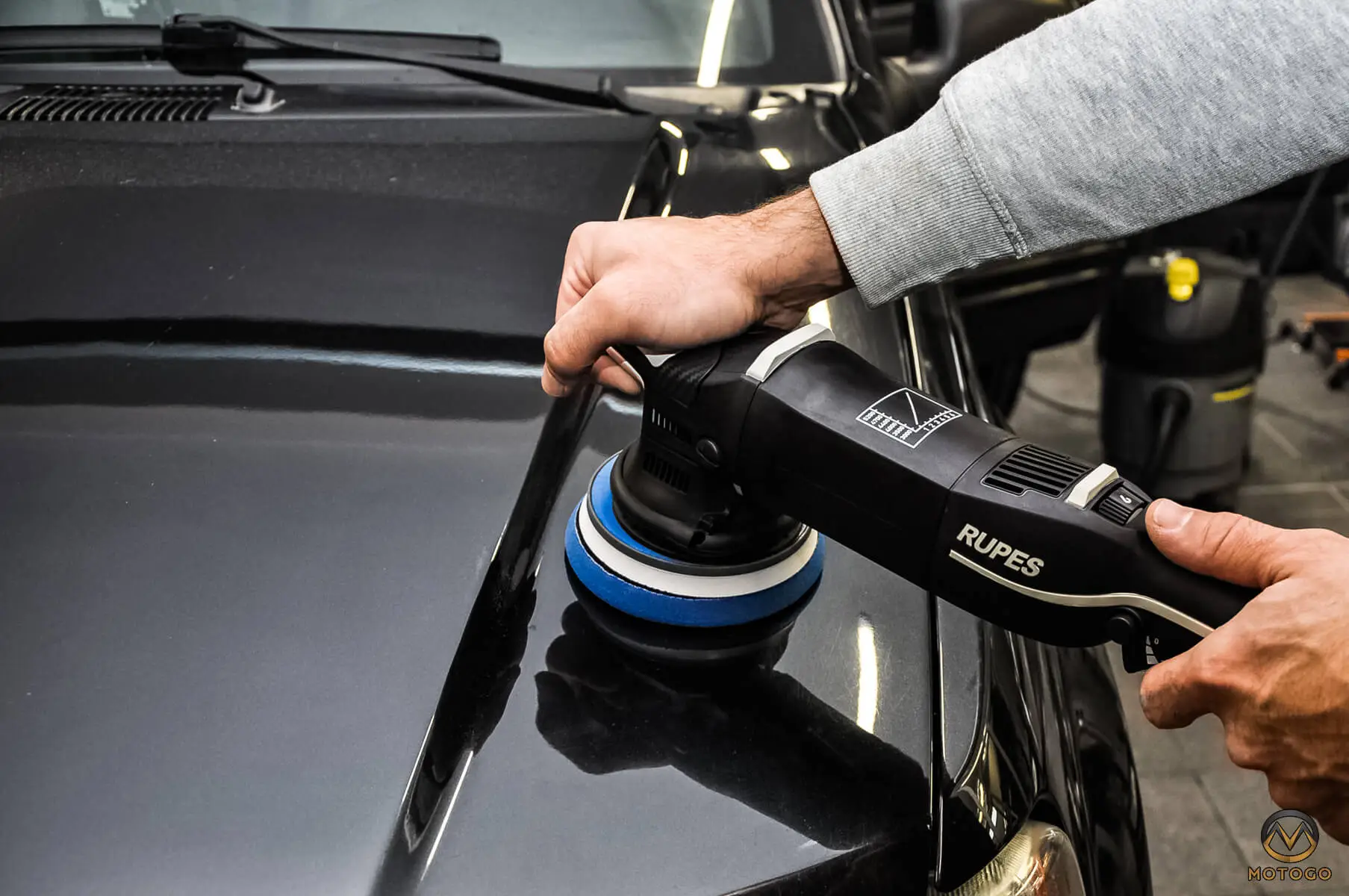 Jaka polerka samochodowa dla amatora - TOP 5 najlepszych maszyn polerskich