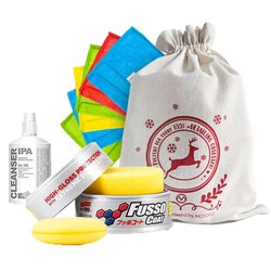 Soft99 Fusso 12 Months Wax Light New Formula - zestaw świąteczny