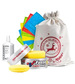 Soft99 Fusso 12 Months Wax Light New Formula - zestaw świąteczny