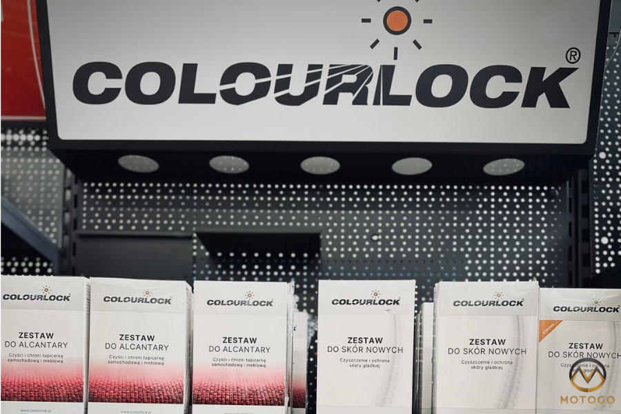 Jak czyścić zamsz?