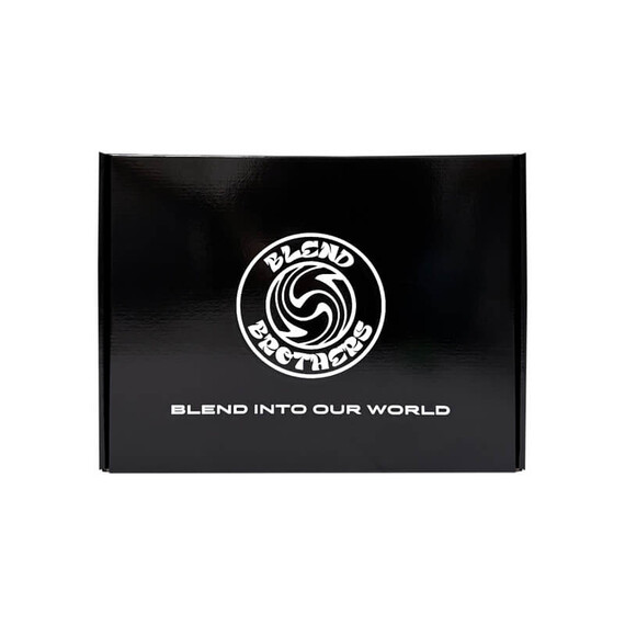 Blend Brothers BIRTHDAY BOX - urodzinowy zestaw kosmetyków i akcesoriów na zimę